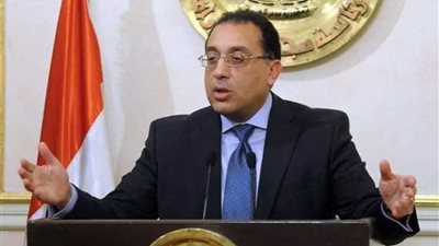 رئيس الوزراء يستمع لشرح أعمال تطوير الكورنيش الغربي لسوهاج في ختام زيارته للمدينة