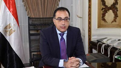 رئيس الوزراء يعقد اجتماعًا مع القيادات التنفيذية ونواب سوهاج بديوان عام المحافظة