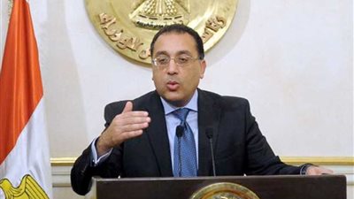 مدبولي تخصيص 70% من صفقة عربات السكة الحديد الجديدة للصعيد ولأول مرة 500 عربة درجة ثالثة مكيفة