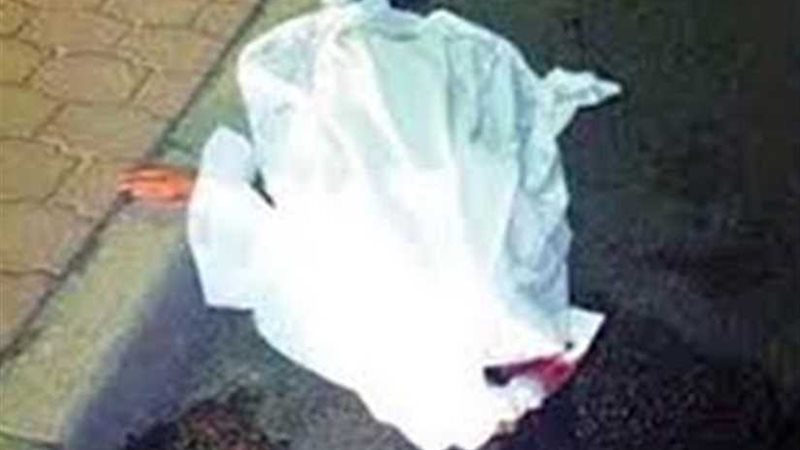 فتاة تقفز من الطابق