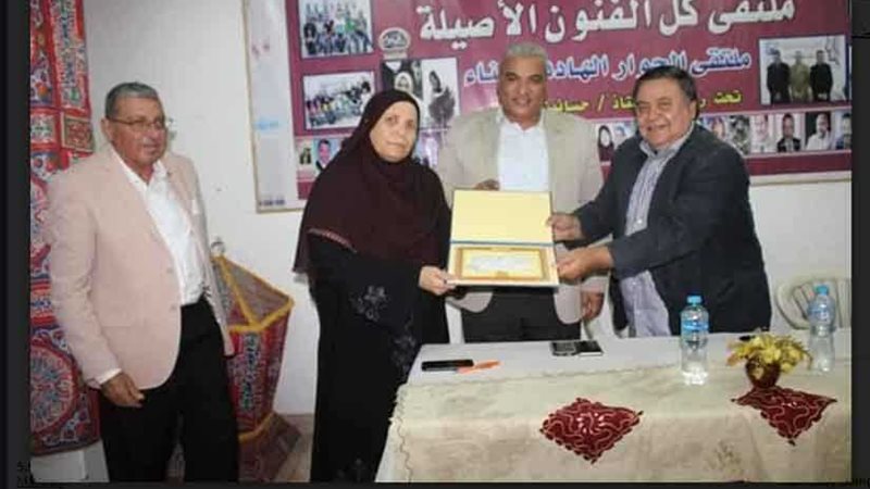 يوسف والسعدني يشيدان