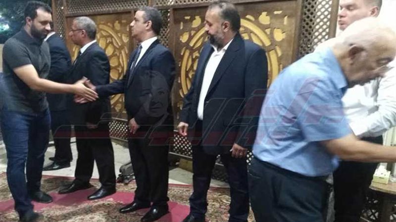 أحمد مرتضى يحضر عزاء