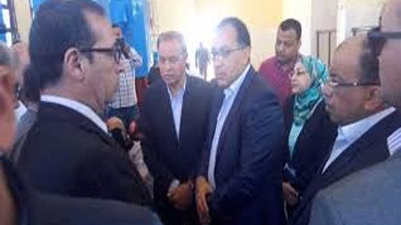 رئيس الوزراء يتفقد