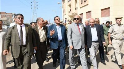 محافظ البحيرة يتفقد مشروع الإسكان بالرحمانية