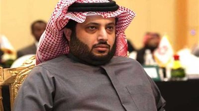 تركي آل الشيخ رئيس الاتحاد العربي يأمر بإيقاف مباراة الزمالك والقادسية بسبب أزمة الوفد المصري
