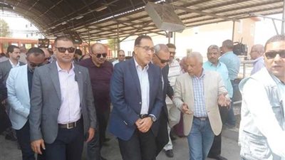 مدبولي يشيد بمشروع تطوير محطة الألبان في قنا ويسهم في مواجهة ارتفاع الأسعار