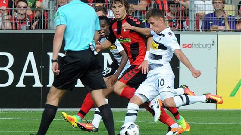 هيرتا برلين يفوز