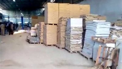 ضبط كتب دراسية مقلدة ومنسوخة بمطبعة بالقناطر