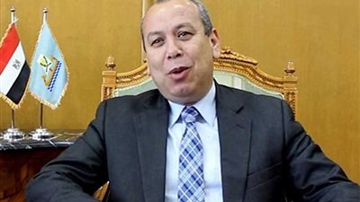 تركيب 30 ألف عمود كهرباء جديد في 