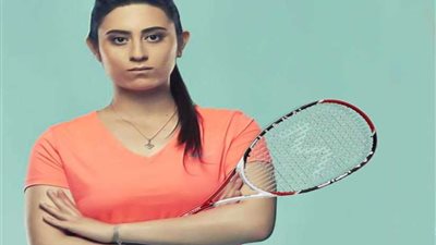 نور الشربيني تحافظ على صدارة التصنيف العالمي لمحترفات الاسكواش لشهر أكتوبر