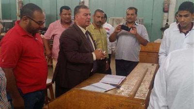 التحقيق مع مسؤولي إدارة أبشواي التعليمية ومدرسة الثانوية بنات بالعجميين في واقعة إصابة 4 طالبات بالإغماء