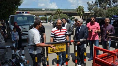 إزالة 1734 تعديًا وضبط متهمًا 913 هاربًا في حملة بالبحيرة