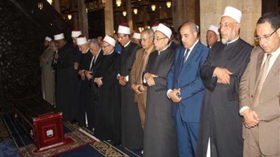 تشييع جنازة الدكتور طه أبو كريشة من الجامع الأزهر