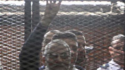 إيداع بديع والشاطر وآخرين في 