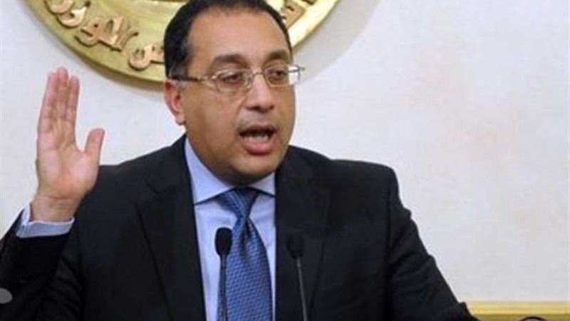 رئيس الوزراء يشهد