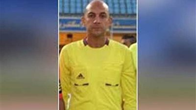 محمد عادل حكمًا لمباراة بيراميدز وبتروجيت بالدوري