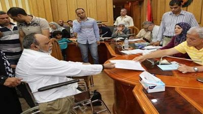 فحص 170 طلبا وشكوى باللقاء المفتوح للمواطنين بالمنوفية