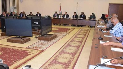 خطة للدفع بمعدلات تنفيذ المشروعات الحيوية ببني سويف