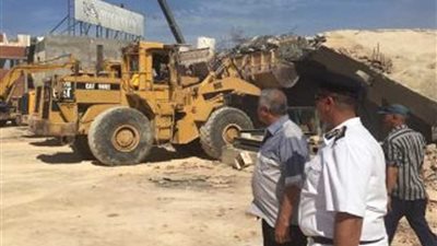 إزالة تعديات بناء مخالف على 8400 م2 بمدينة برج العرب الجديدة