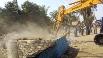 المنيا تنفذ الموجة 11 من حملات استرداد أراضي الدولة واستعادة حق الشعب