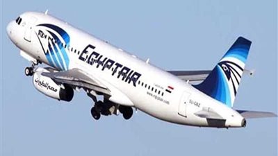 مصر للطيران تطلب دفعة جديدة من الطيارين تحت التدريب والضيافة الجوية