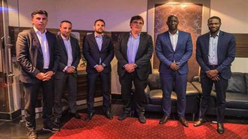 مسئولو الاتحادين