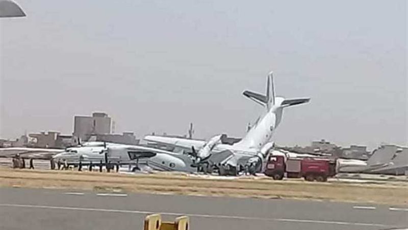 اصطدام طائرتين في