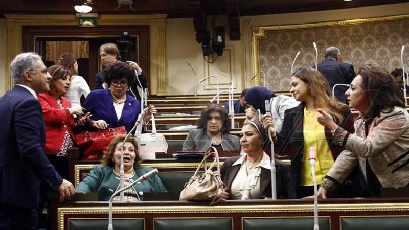 بدء انتخابات اللجان