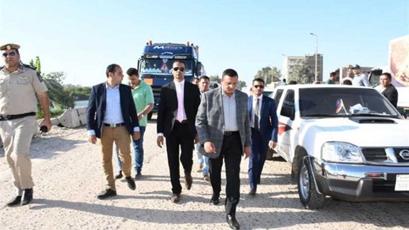 محافظ البحيرة يتفقد