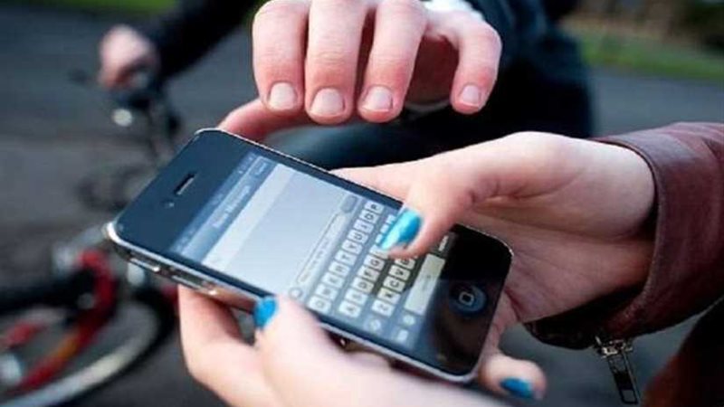 حرامي الهواتف المحمولة