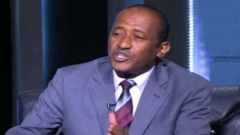 ياسين عبدالصبور يتقدم