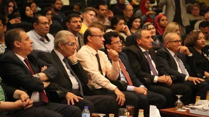 وزير الشباب والرياضة