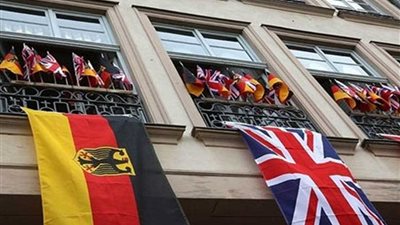 ألمانيا وبريطانيا توقعان اتفافًا للتعاون العسكري