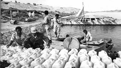 مقاتلون وراء أبطال حرب أكتوبر على جبهة القتال