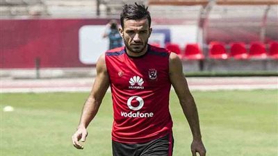 معلول يبدأ البرنامج التأهيلي للتخلص من إصابته