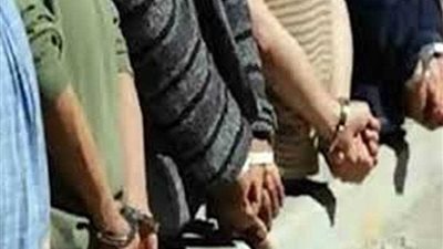 القبض على تشكيل عصابي استولى على سيارة بالإكراه بالمنيا