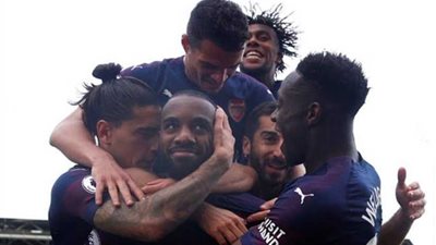 أرسنال يسحق فولهام 1/5 ويقترب من متصدري الدوري الإنجليزي