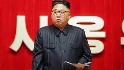 زعيم كوريا الشمالية يشرح كيفية 