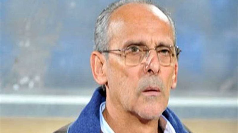 إسماعيل حفني يشيد