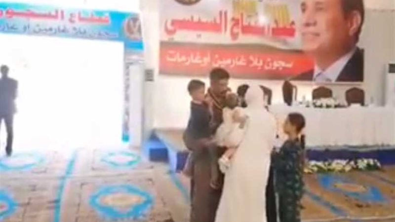 غارمة للسيسي: من