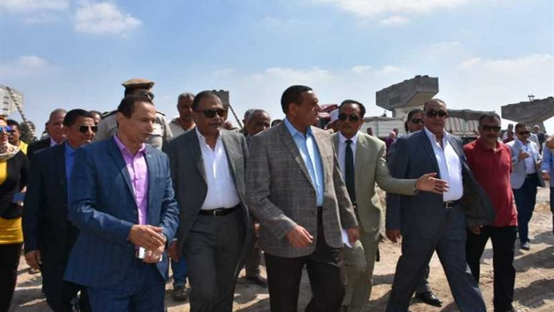 محافظ البحيرة يفتتح