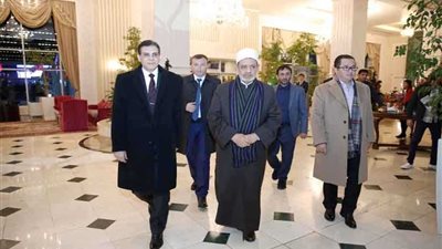 نشاط مكثف للإمام الأكبر في اليوم الثاني من زيارته لكازاخستان