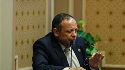 سؤال برلماني للحكومة: سفريات الموظفين للخارج معظمها رشاوى وإهدار للمال العام