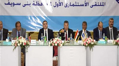 رئيس جامعة المنيا يستقبل وفد هيئة تعليم الكبار