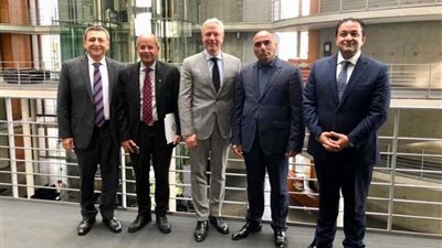 رئيس البرلمان العربي يدعو 