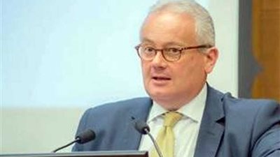 سفير إيطاليا بالقاهرة يبحث تعزيز التعاون مع رئيس لجنة الشئون الخارجية بمجلس النواب