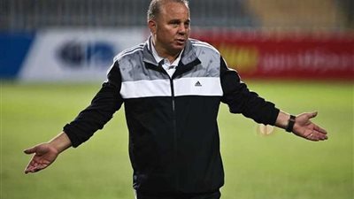 غريب يختار 24 لاعبا للسفر الي الامارات