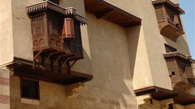 التأويلات المعمارية الدينية لمعبد بيت الوالي ببيت المعمار