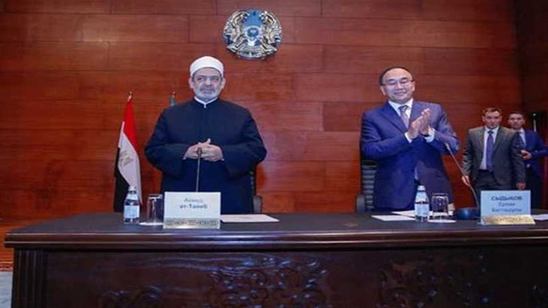 الطيب: طلاب الأزهر