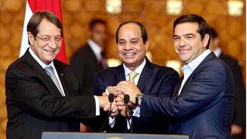 بدء أعمال القمة الثلاثية